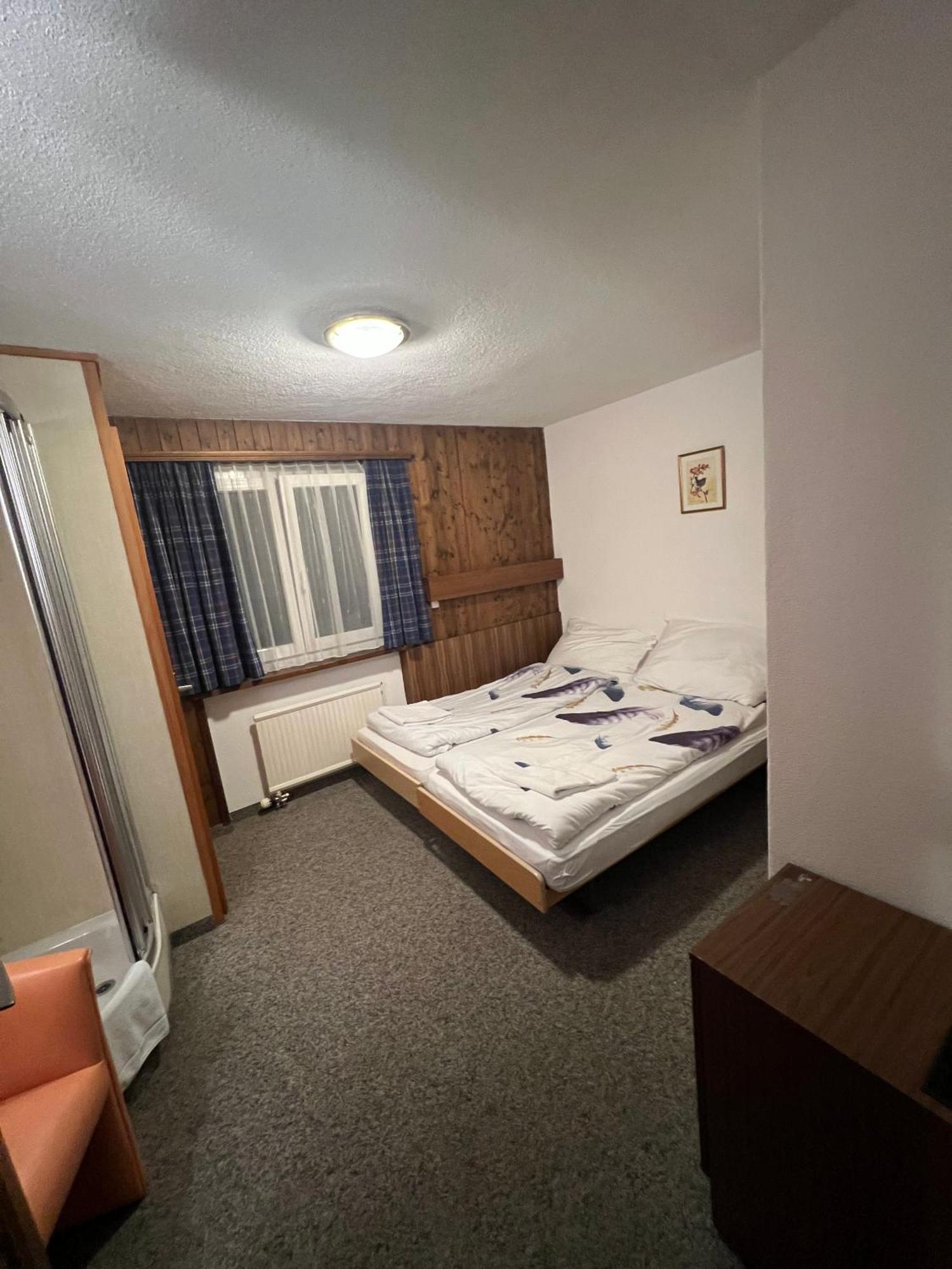 Romantic Room With Private Bathroom Saas im Prattigau Екстер'єр фото